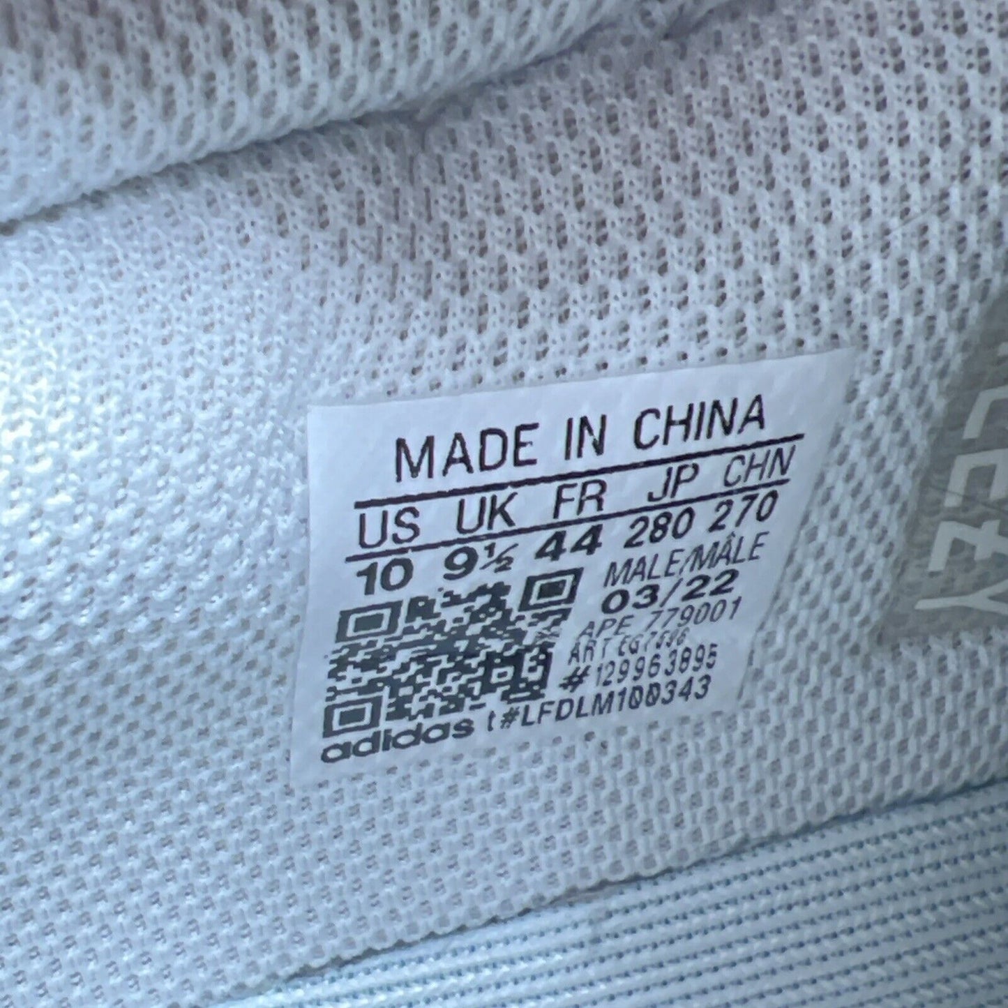 Size 10 - adidas Yeezy Boost 700 Low Analog (EG7596)