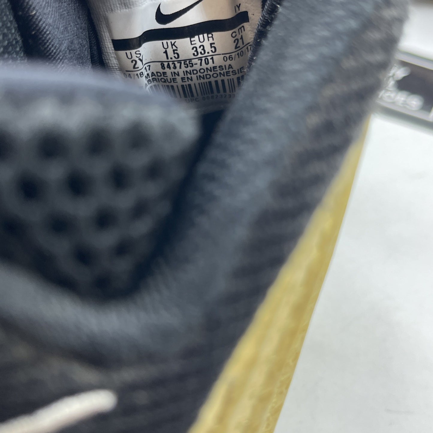 Size 2Y (PS) - Nike Little Posite Pro Mid Metallic Gold Black (843755-701)