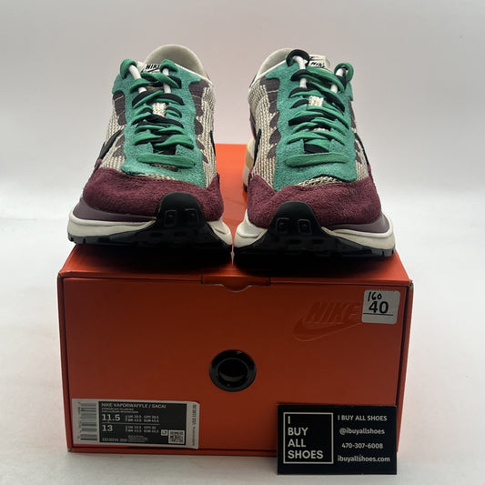Size 11.5 - sacai x Nike VaporWaffle SP Villain Red (DD3035-200)