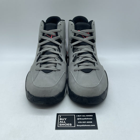 Size 9.5 - Nike Air Maestro Flight Gray White Suede Leather (472499-060)