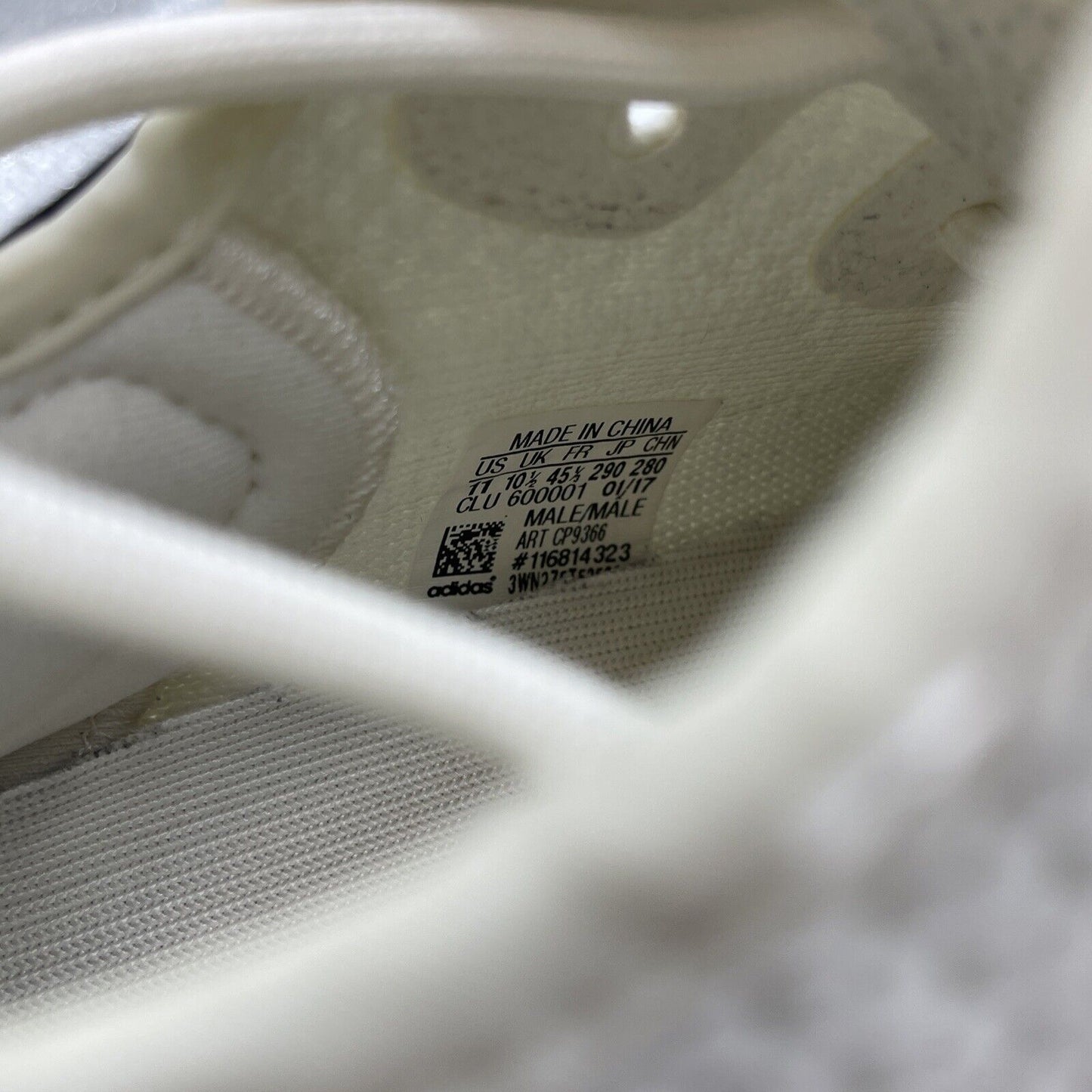 Size 11 - adidas Yeezy Boost 350 V2 Low Cream White / Triple White (CP9366)
