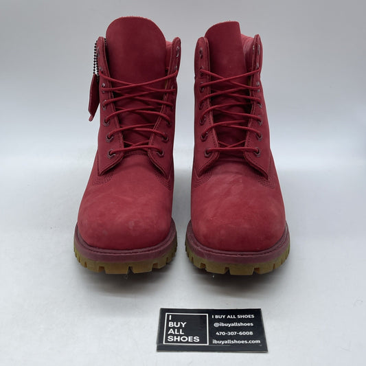 Size 8 - Timberland Dark Pink Boots. Waterproof. Primaloft 200 Gram