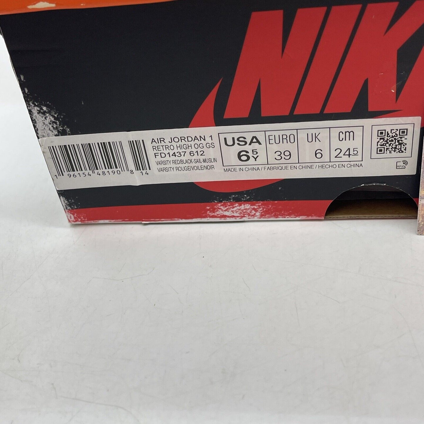 Size 6.5Y - Jordan 1 Retro OG High Chicago Lost & Found White Red (FD1437-612)