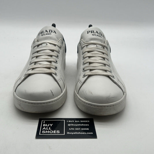 Size 7W - PRADA Designer White/Navy