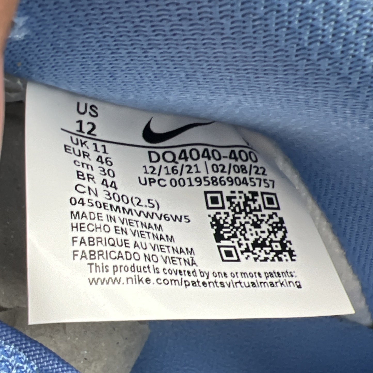 Size 12 - Nike SB Dunk Low Premium Philadelphia Phillies (DQ4040-400)