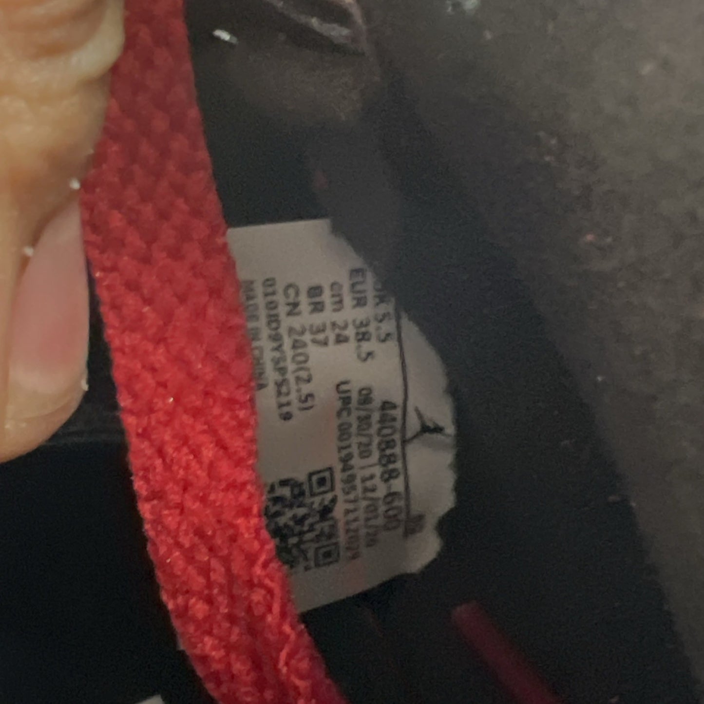 Size 6Y - Air Jordan 5 Retro Mid Raging Bull (440888-600)