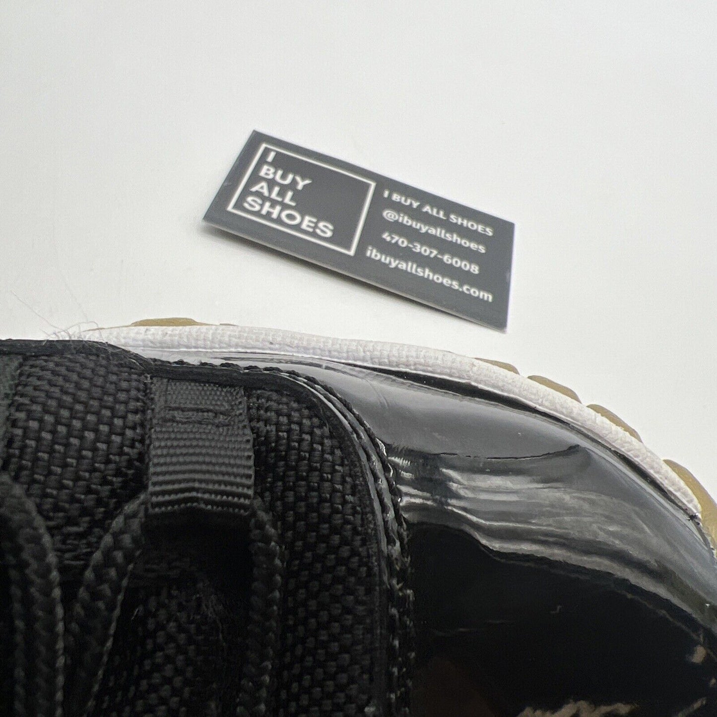 Size 4 - Air Jordan 11 Retro 2009 Space Jam (378037-041)