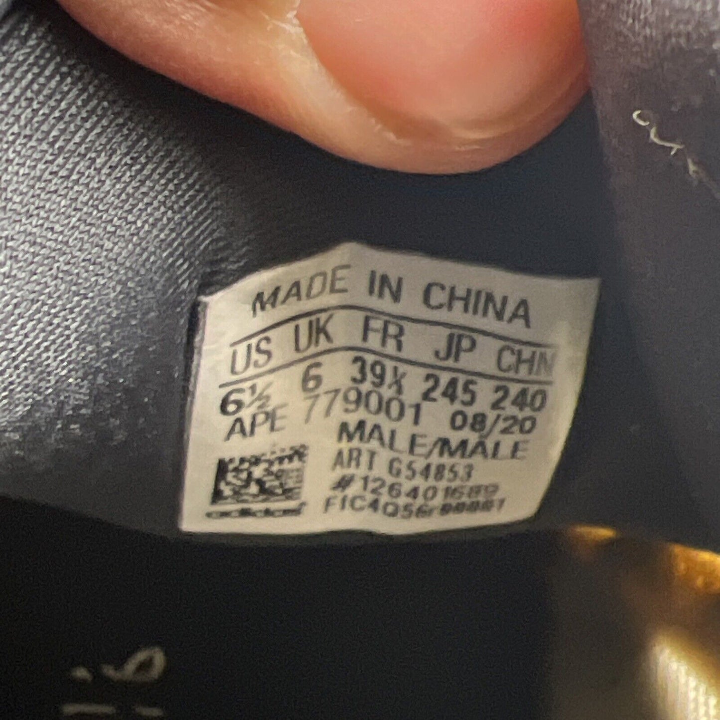 Size 6.5 - Adidas Yeezy 700 V3 Safflower (G54853)