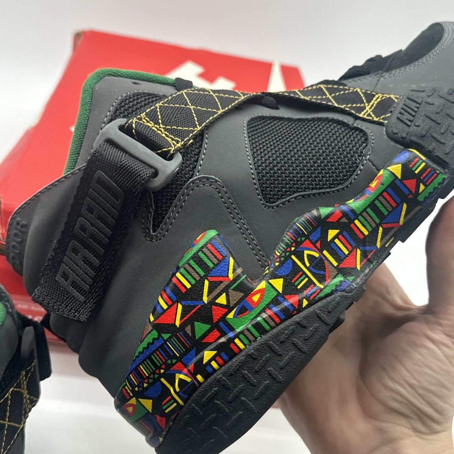 Size 10 - Nike Air Raid Peace 2014 Release With Box Vnds Black Suede Leather