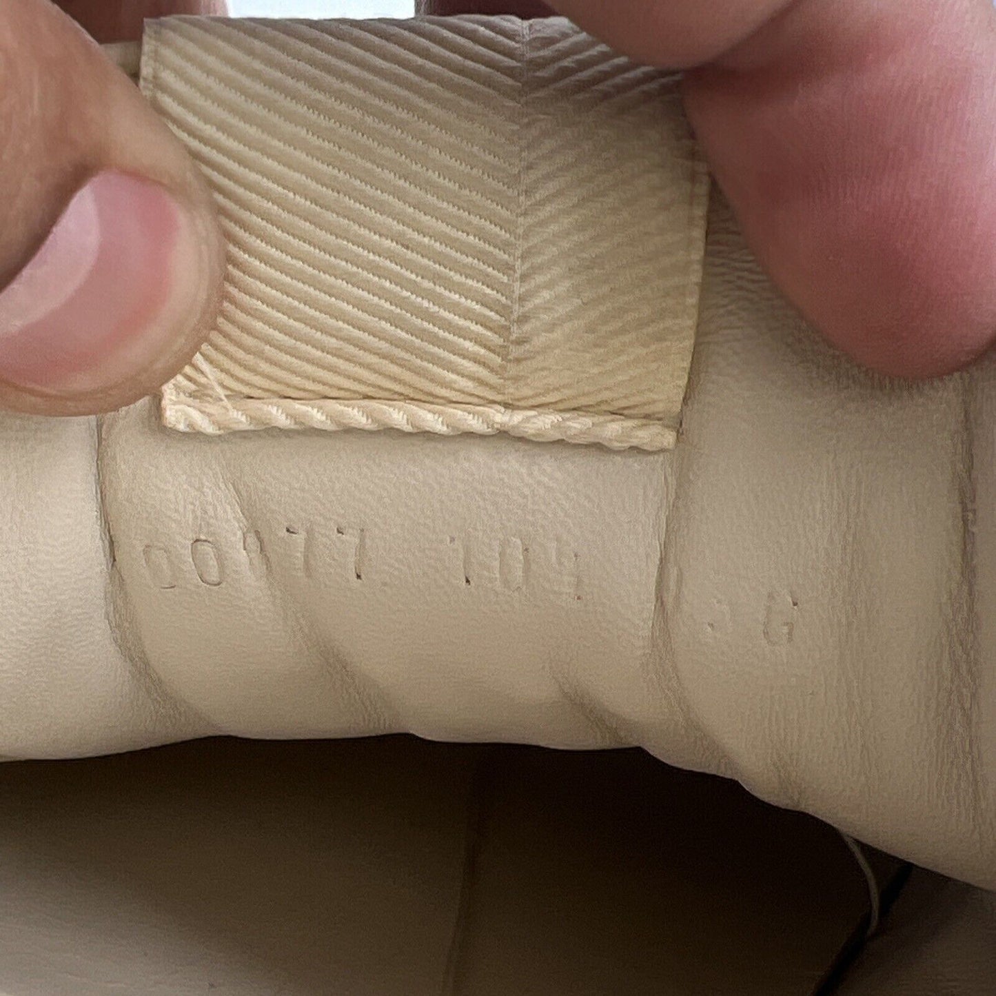 Size 11 - Gucci Rhyton Cream Beige Leather Monogram Big Logo 2018 Men’s Sneaker
