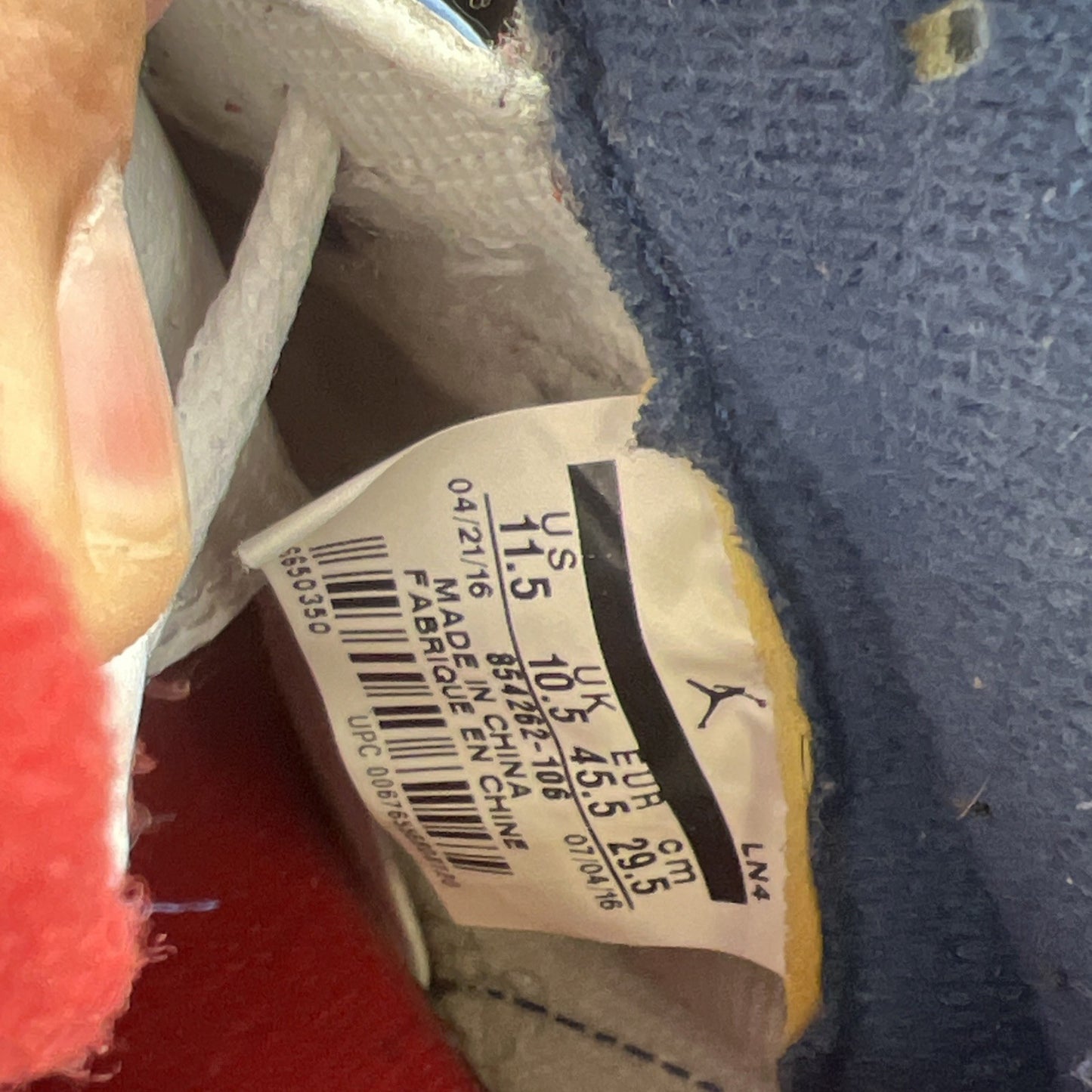 Size 11.5 - Air Jordan 3 Retro OG Mid True Blue (845262-106)