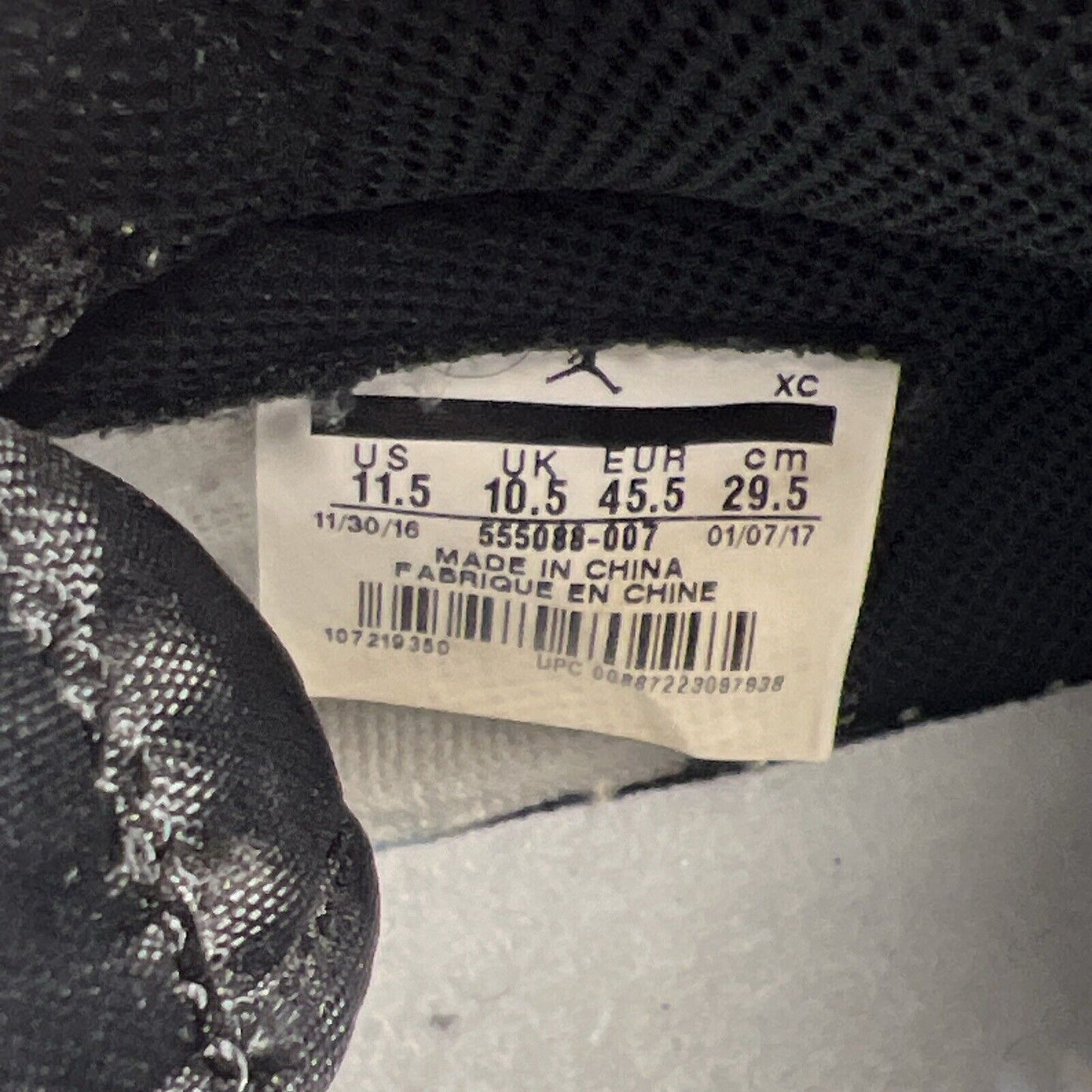 Size 11.5 - Jordan 1 Retro OG High Royal Black White Leather (555088-007)