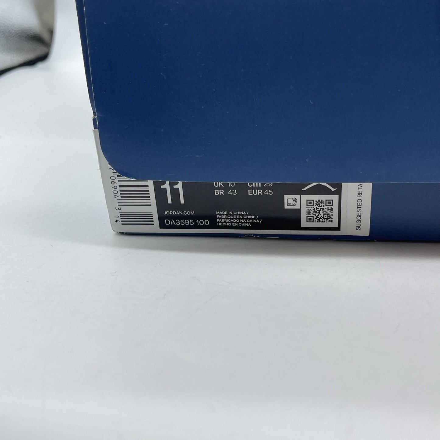 Size 11 - Jordan 3 Retro SP x Fragment Design Mid White Suede (DA3595-100)