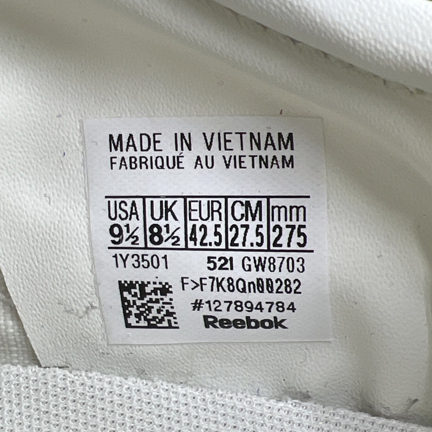 Size 9 - NWT Reebok CL Legacy Classic Men’s Shoes Chalk Red Blue Gold (GW8703)