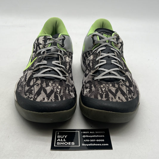 Size 11 - Nike Kobe 8 Graffiti - (555035-100)