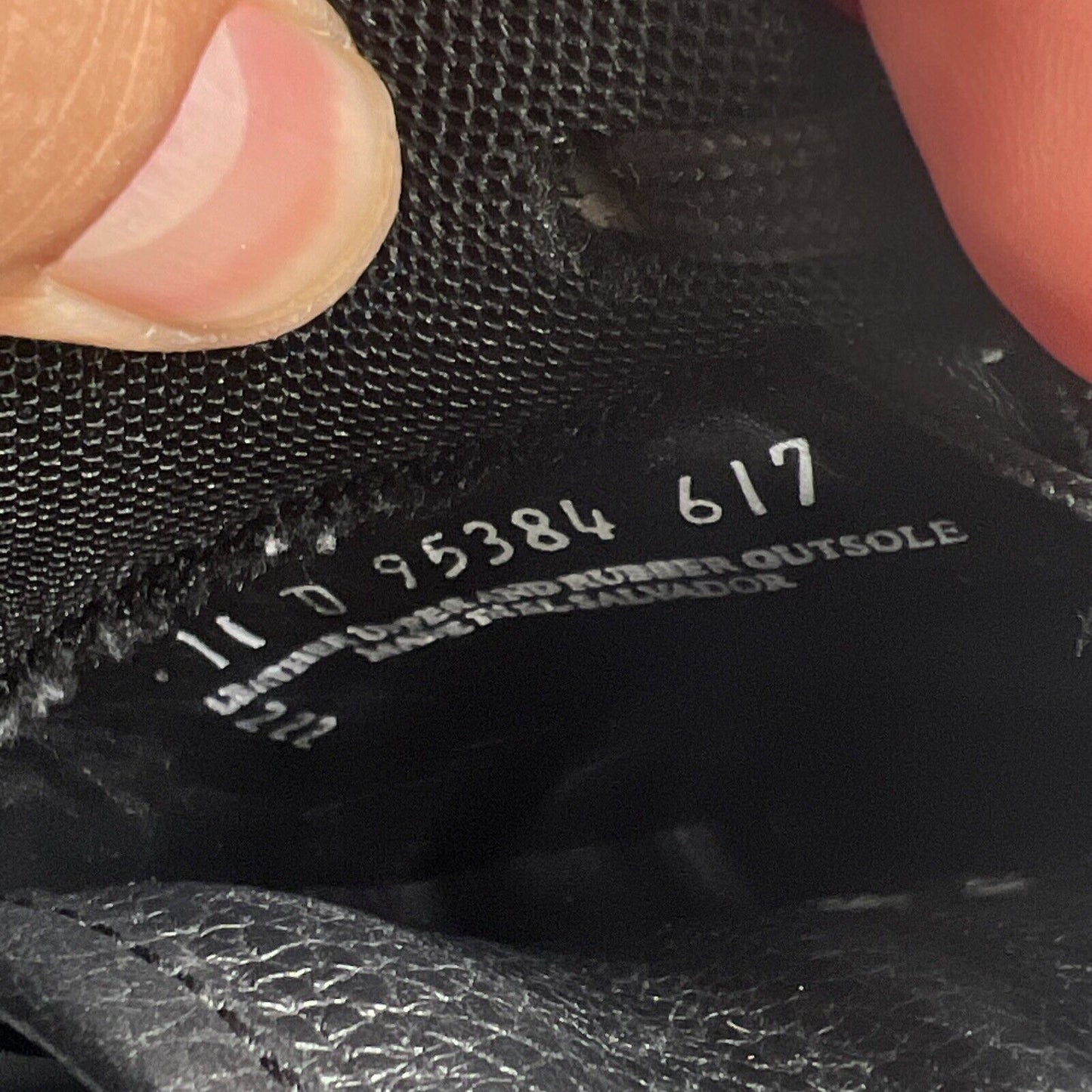 Size 11 - John Geiger GF-01 Black & Yellow (2022) |