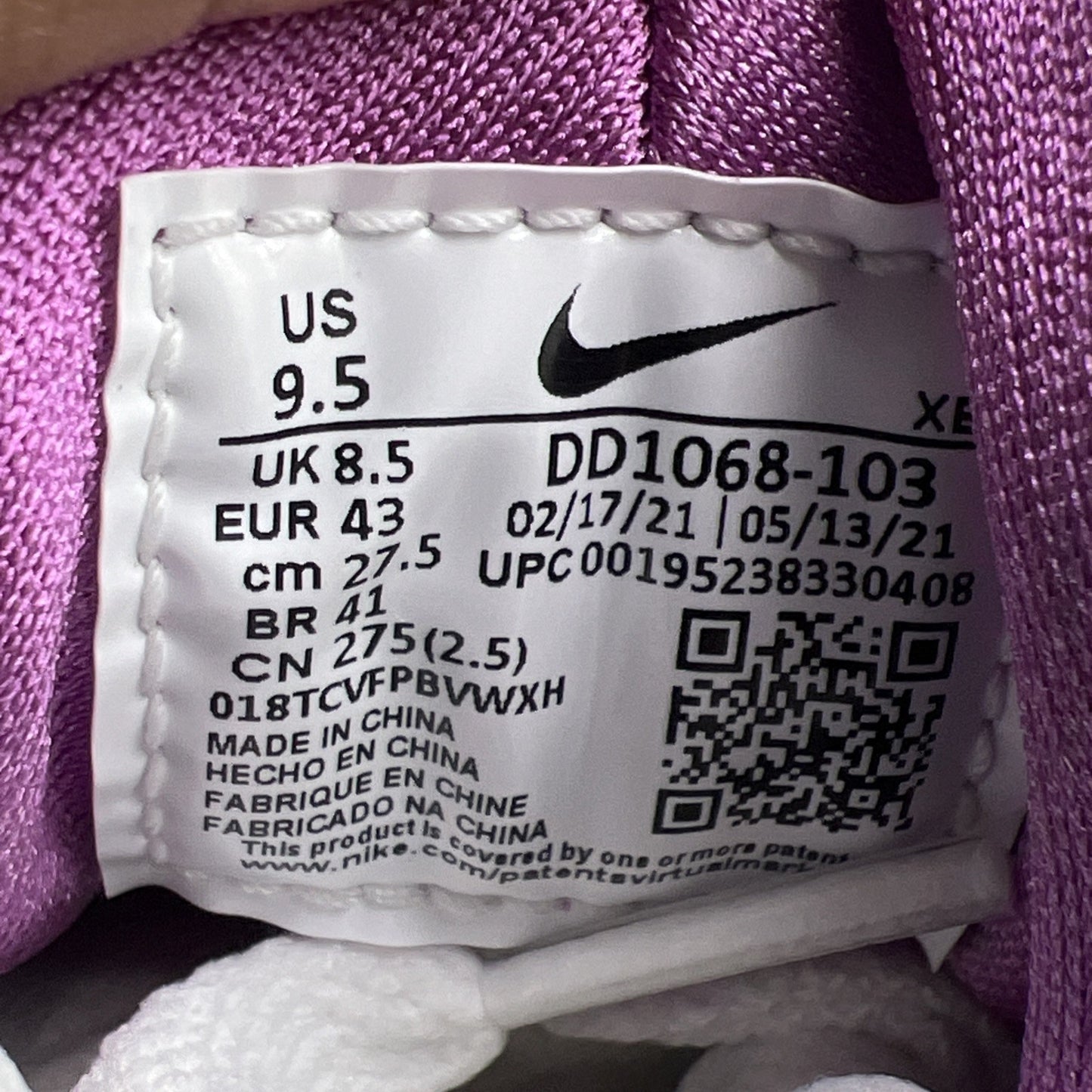 Size 9.5 - Nike Air Huarache Deep Magenta (DD1068-103)
