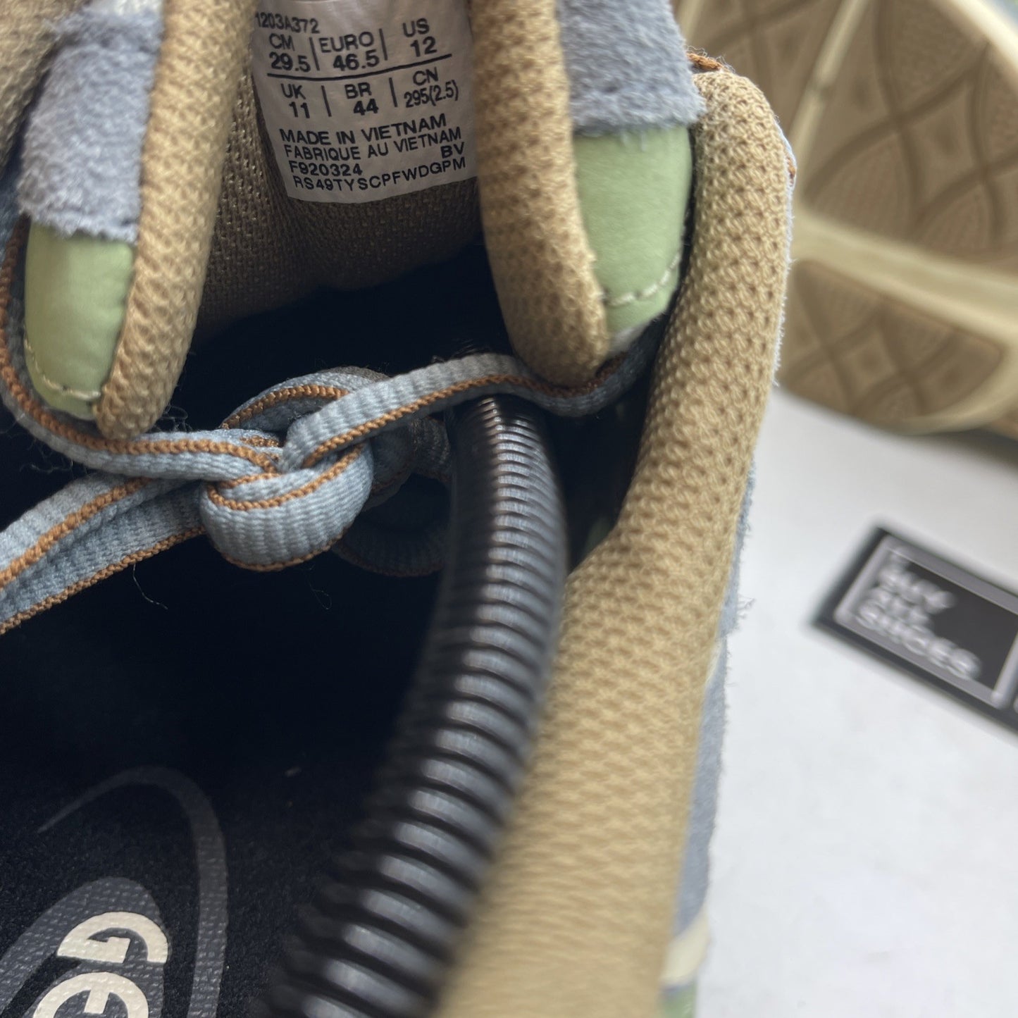 Size 12 - Asics Gel NYC Cold Moss Fjord Grey (1203A372)