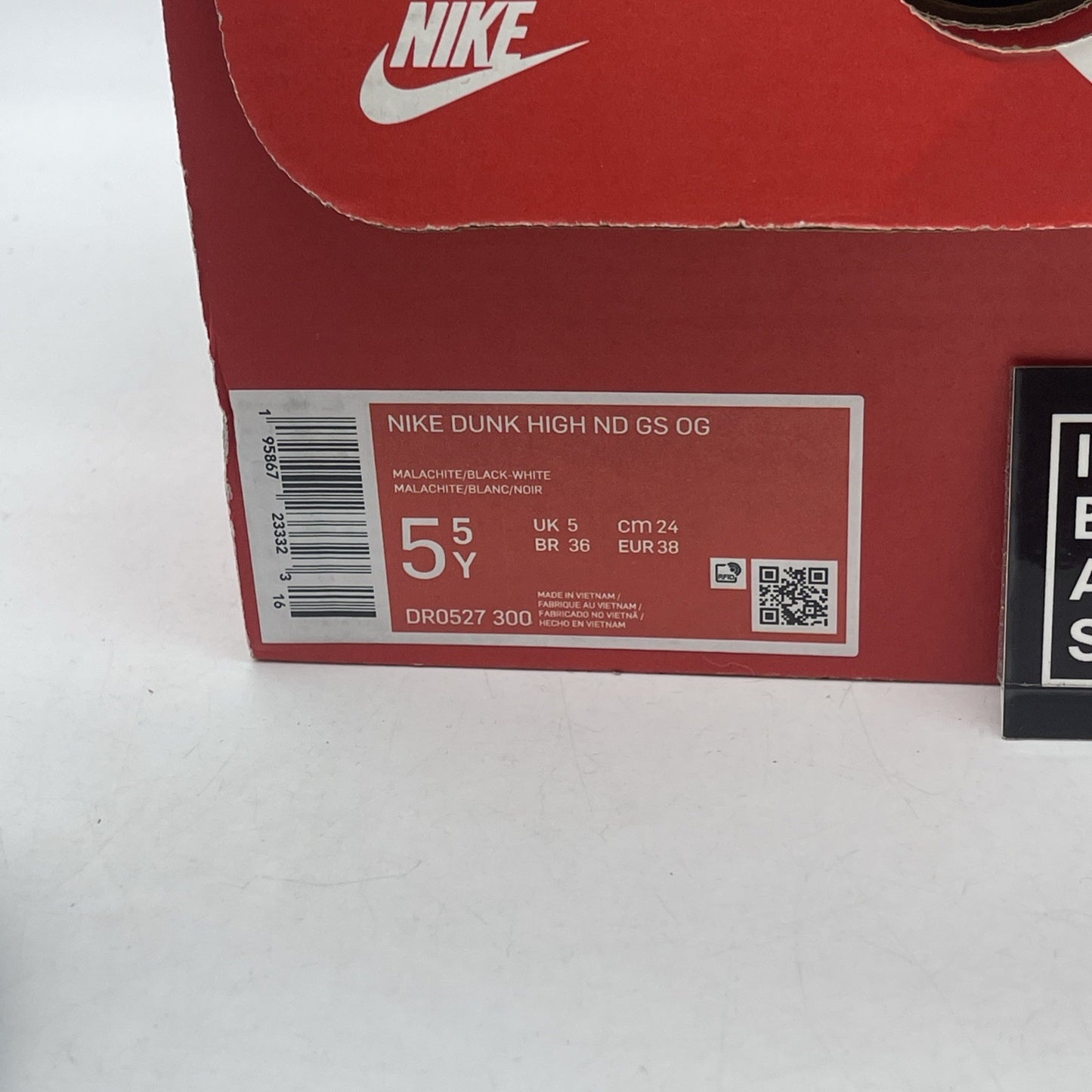 Size 5.5Y (GS) - Nike Dunk High Celtics Green Black White Leather (DR0527-300)