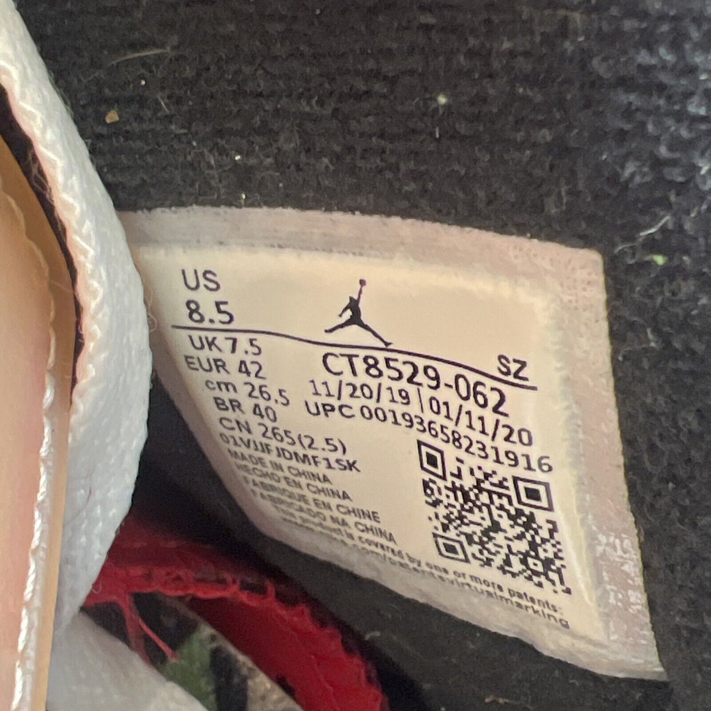 Size 8.5 - Air Jordan 6 Retro Hare (CT8529-062)