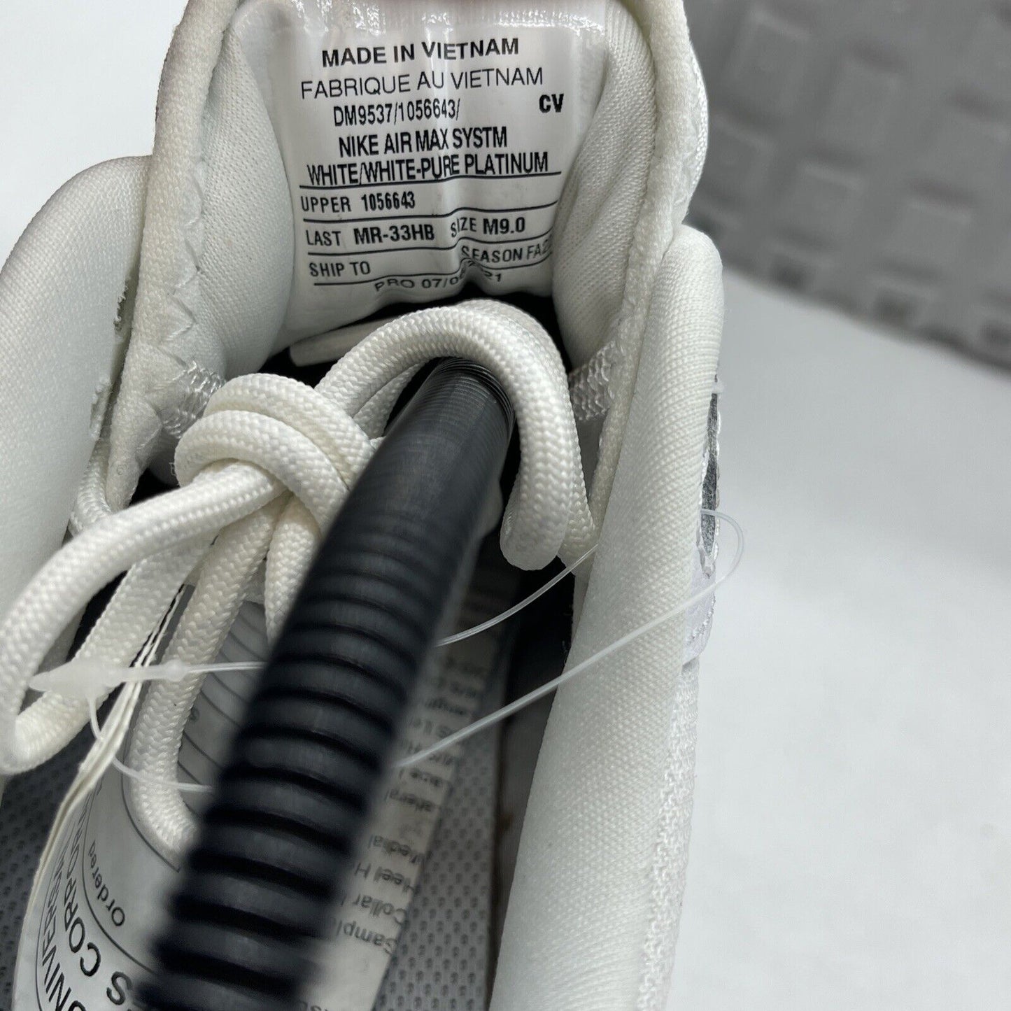 Size 9 - Nike Air Max SYSTM White Pure Platinum Grey Suede Leather (DM9537)