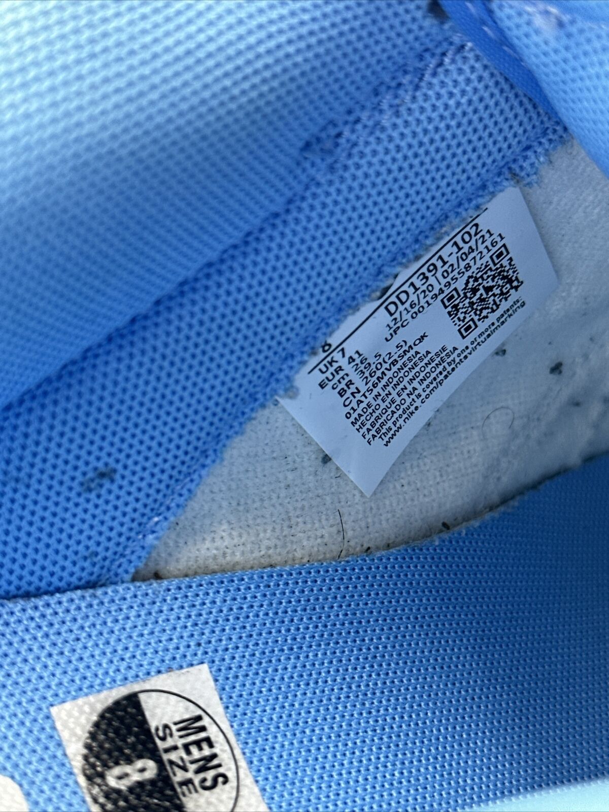 Size 8 - Nike Dunk Low UNC 2021