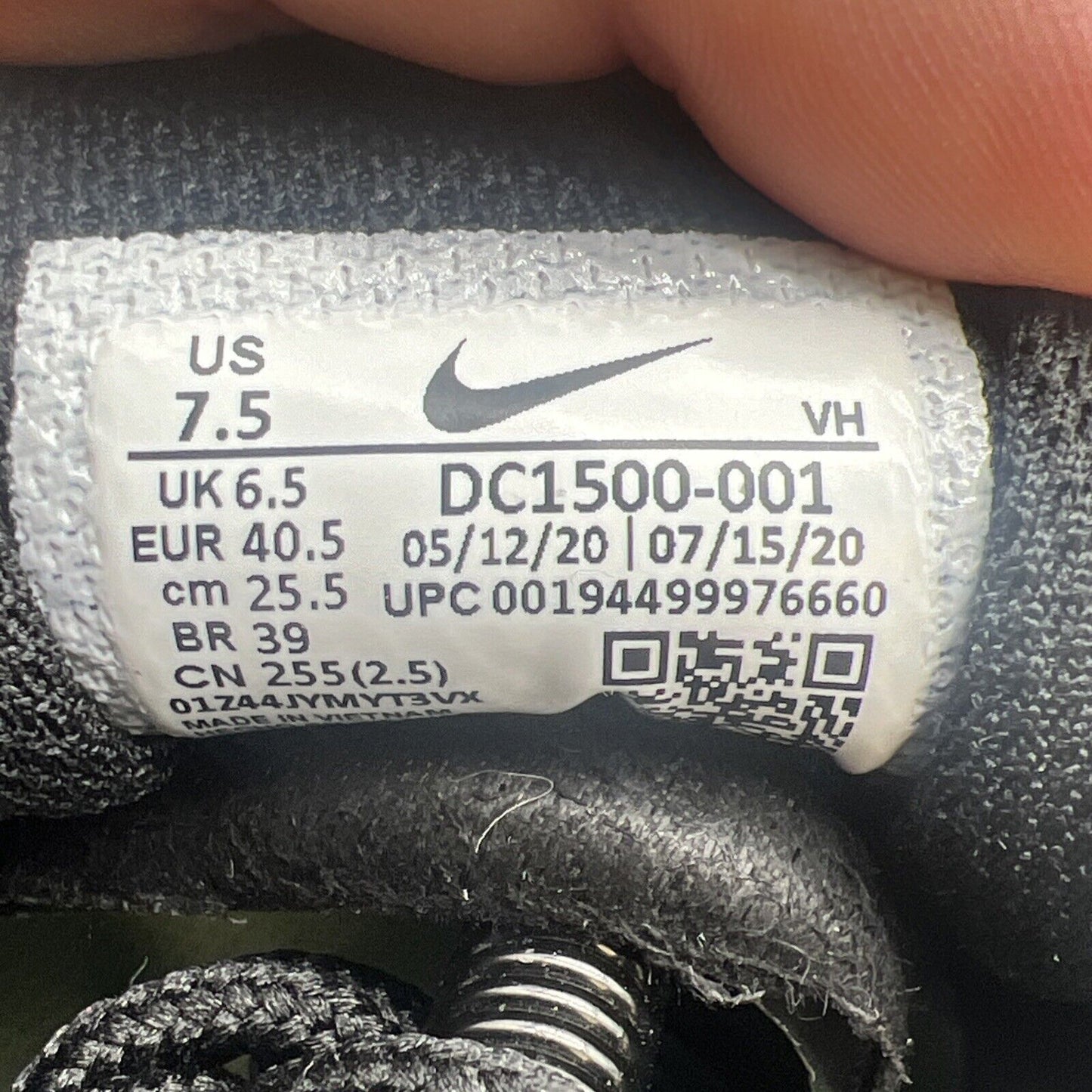 Size 7.5 - Nike Air Max 97 Halloween Slime (DC1500-001)