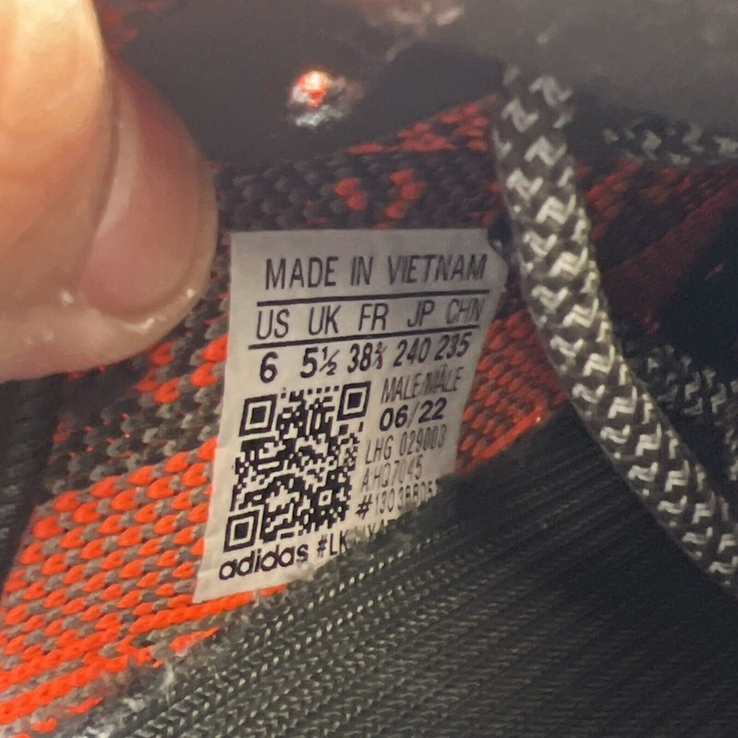 Size 6 - Adidas Yeezy Boost 350 V2 Low Carbon Beluga (HQ7045)