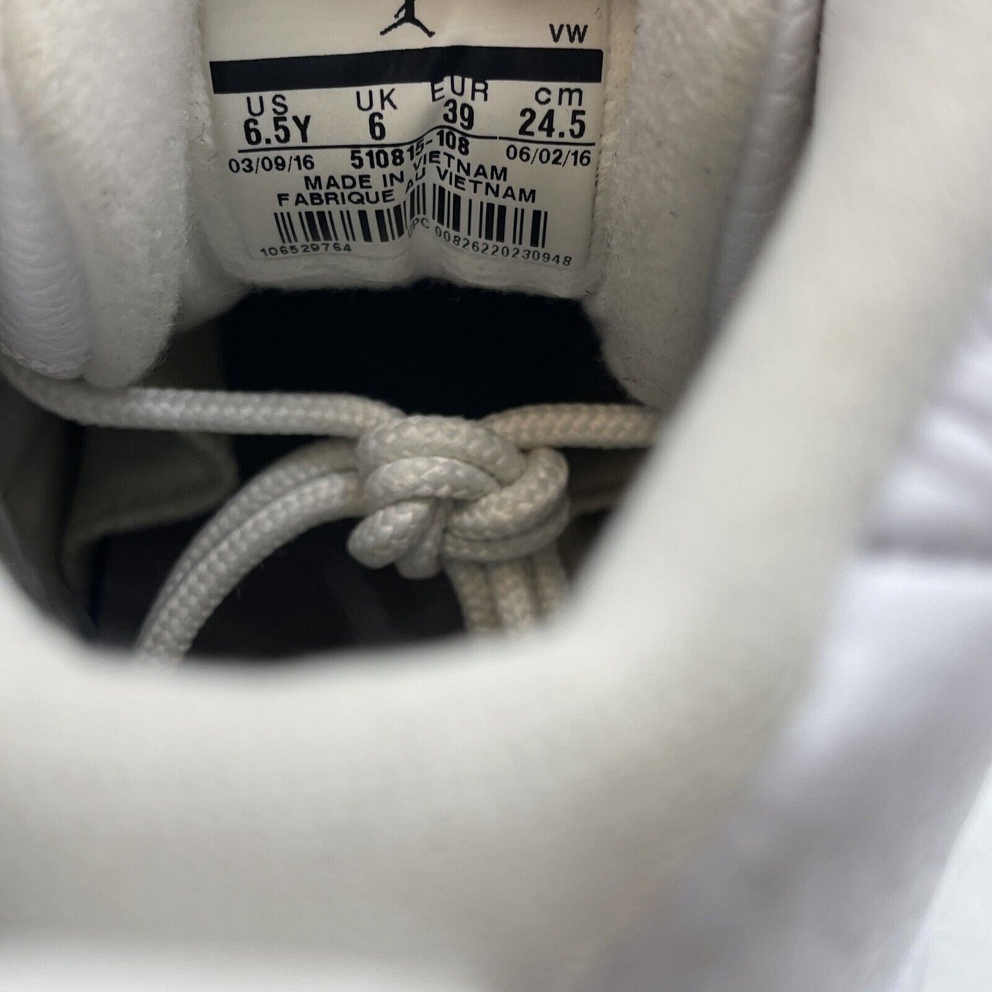 Size 6.5Y - Nike Air Jordan 12 Retro Wolf Grey White Black Leather (510815-108)