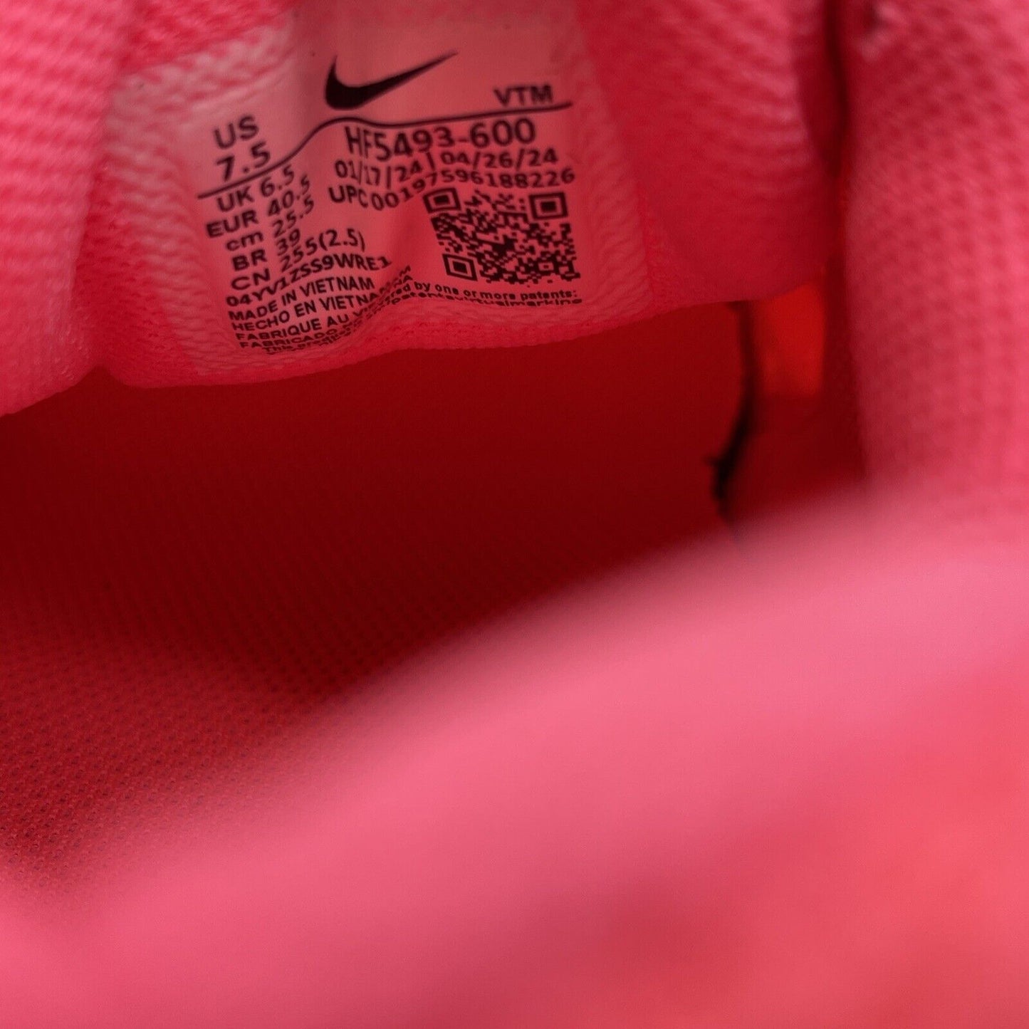 Size 7.5 - Nike Air Zoom Vomero 5 Hot Punch Pink Suede Leather (HF5493-600)