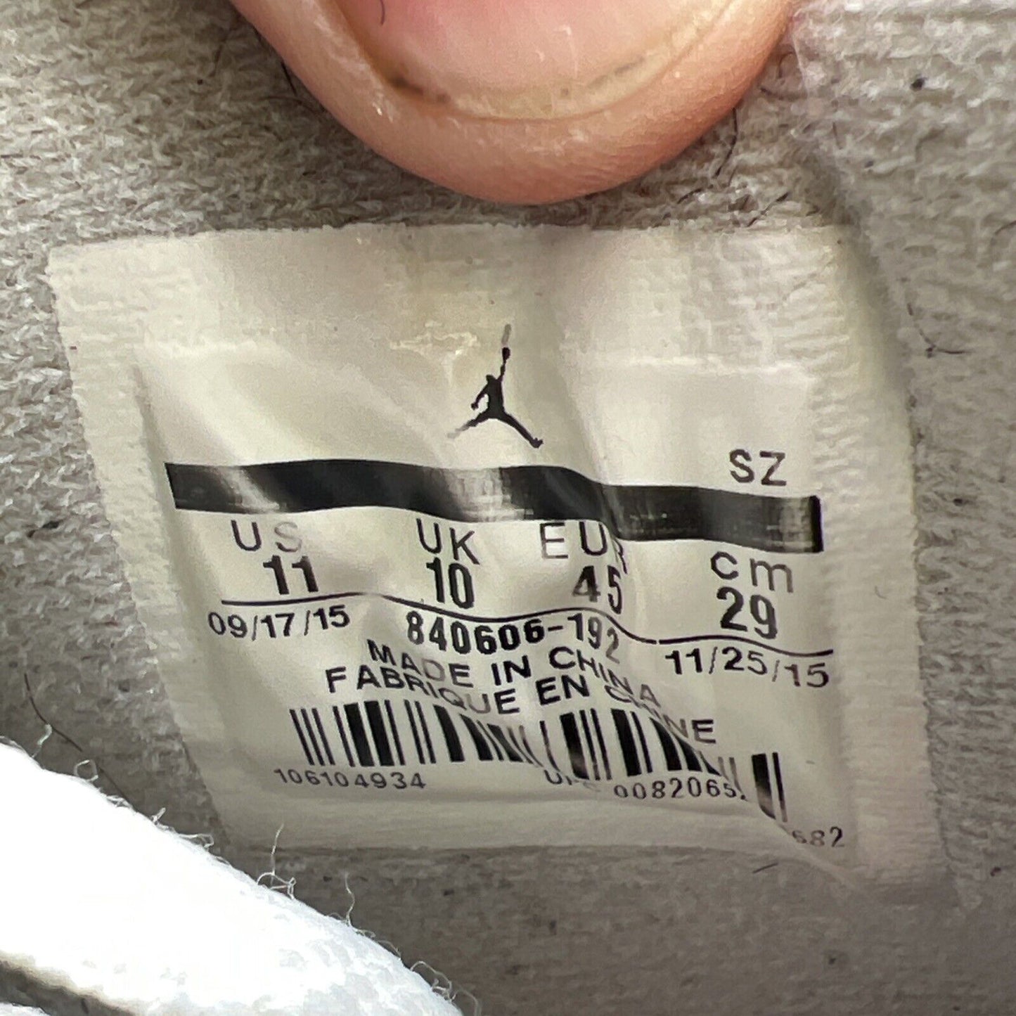 Size 11 - Air Jordan 4 Retro OG Mid White Cement (840606-192)