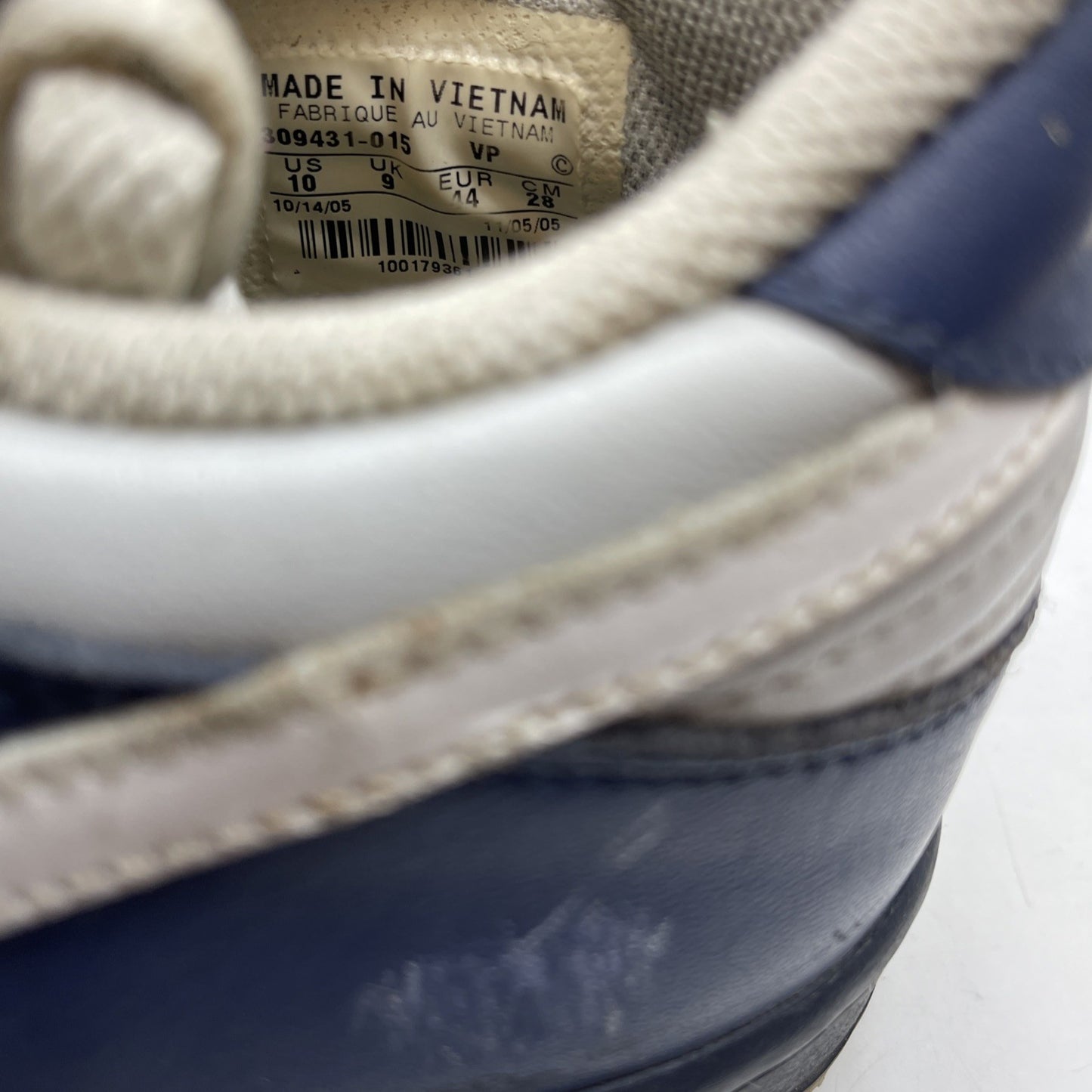 Size 10 - Nike Dunk Low Gray (309431-015)