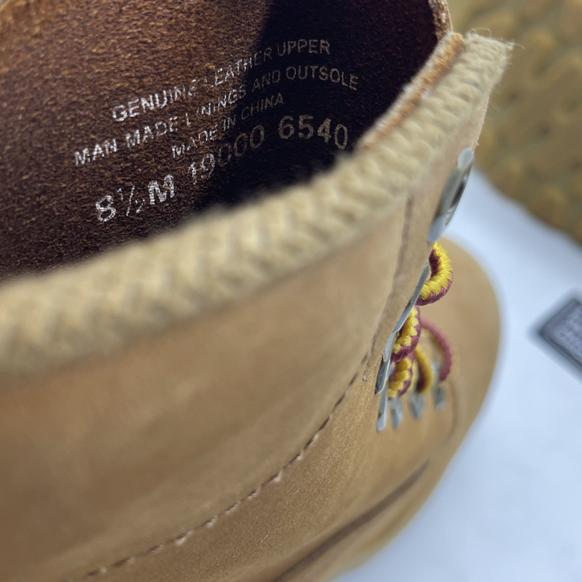 Size 8.5 - Timberland boots 25cm camel suede 10066