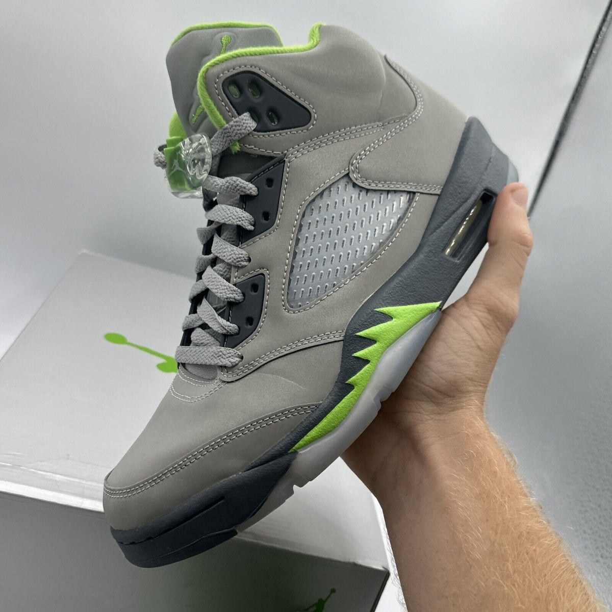 Size 8 - Jordan 5 Retro Green Bean Reflective OG All Green Grey Silver 3m Box
