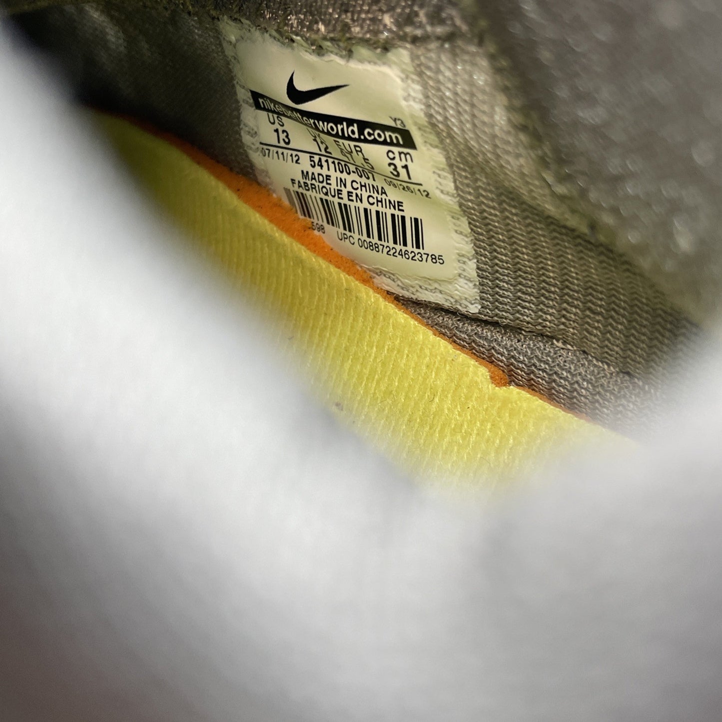 Size 13 - Nike LeBron 10 Yellow Diamond Grey Yellow Leather (541100-007)