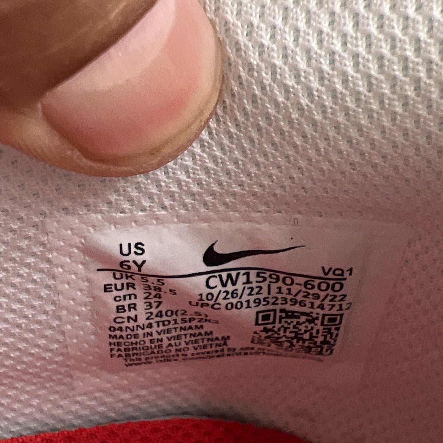 Size 6Y - Nike Dunk Low Shoes Youth White University Red GS (CW1590-600)