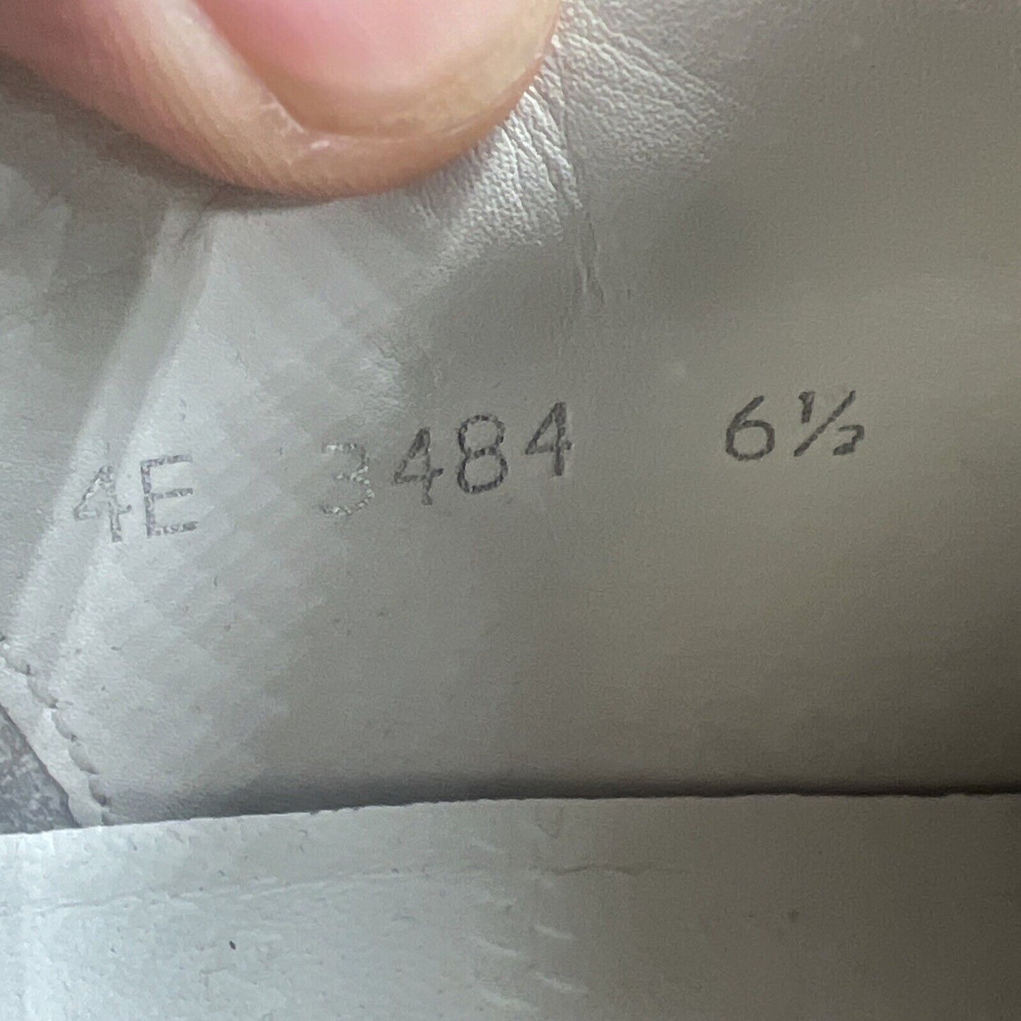 Size 7W - PRADA Designer White/Navy