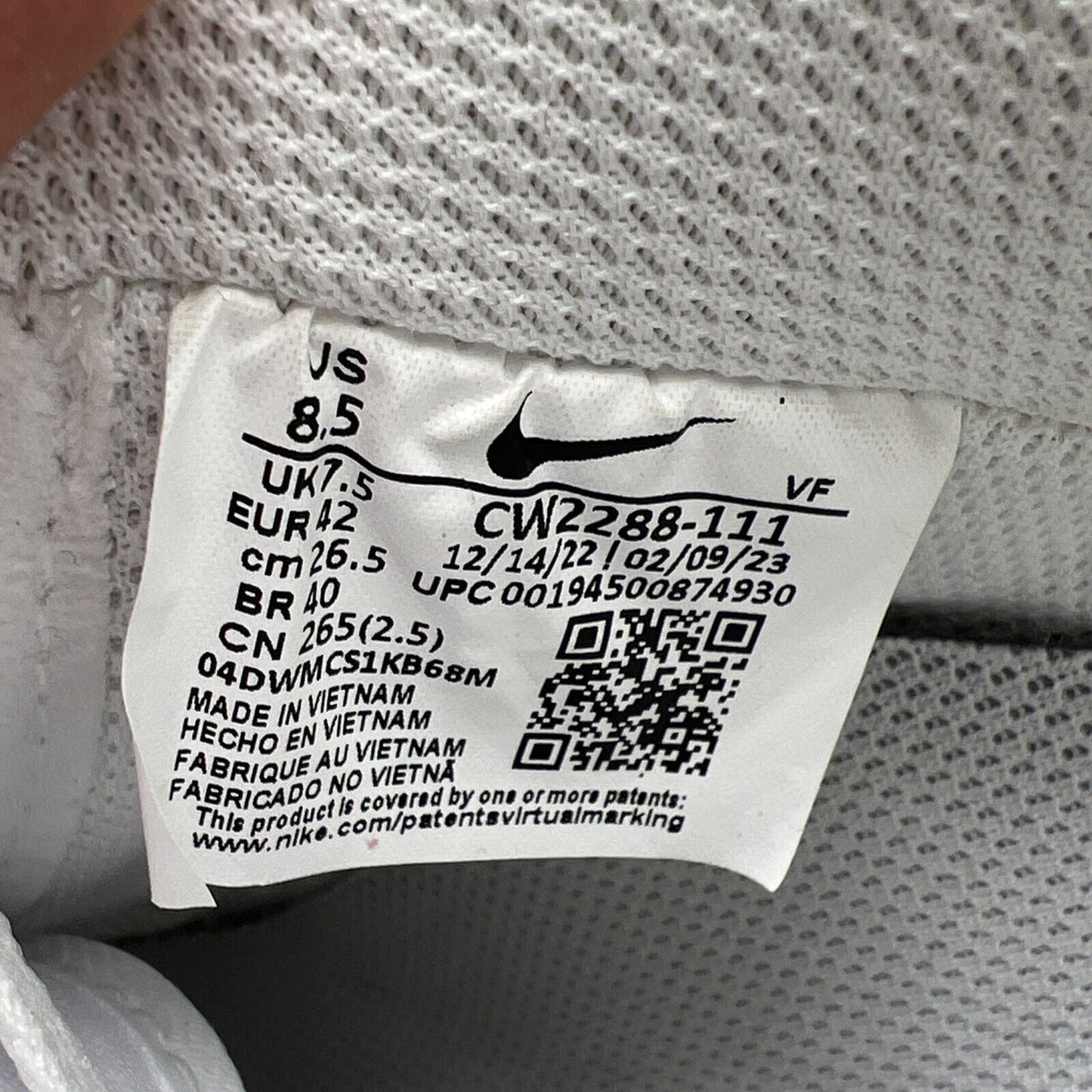 Size 8.5 - Nike Air Force 1 '07 Low Triple White (CW2288-111)