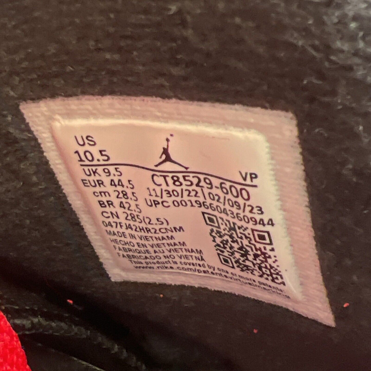 Size 10.5 - Air Jordan 6 Retro Toro Bravo Black Red Suede (CT8529-600)