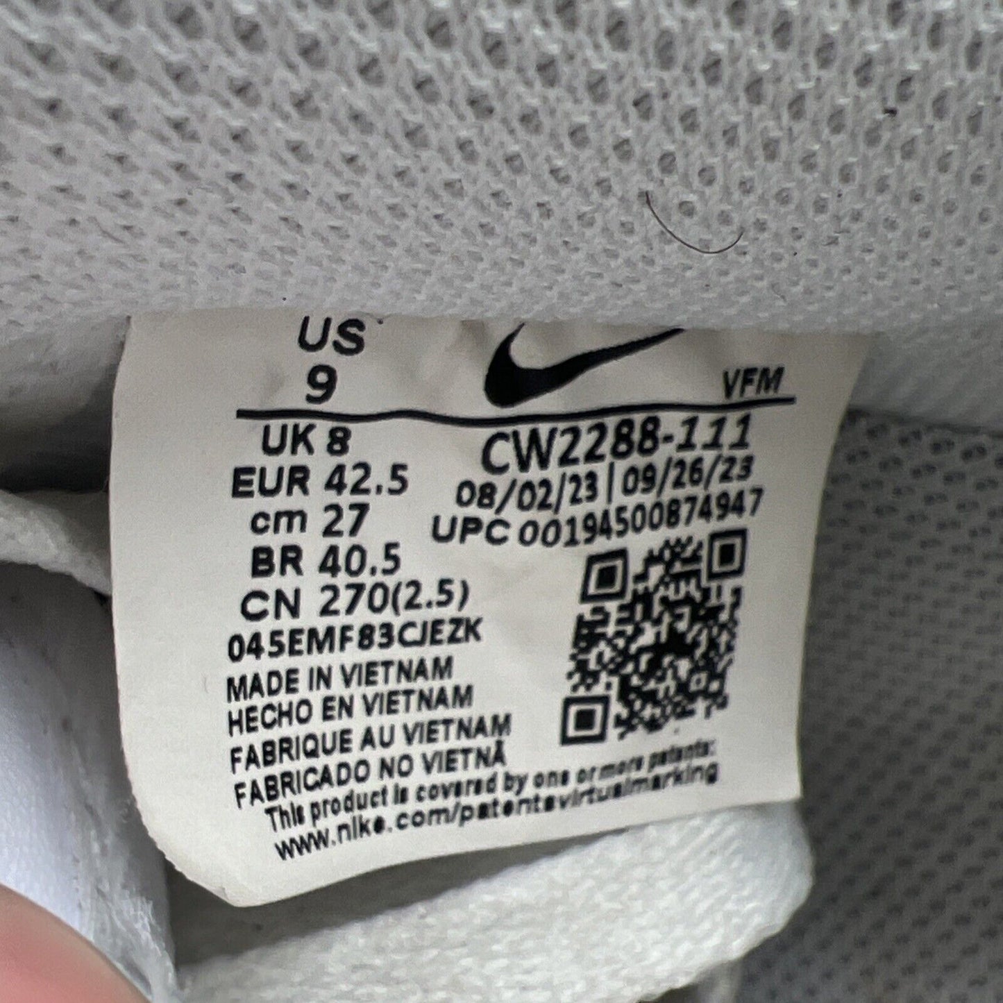 Size 9 - Nike Air Force 1 '07 Low Triple White (CW2288-111)