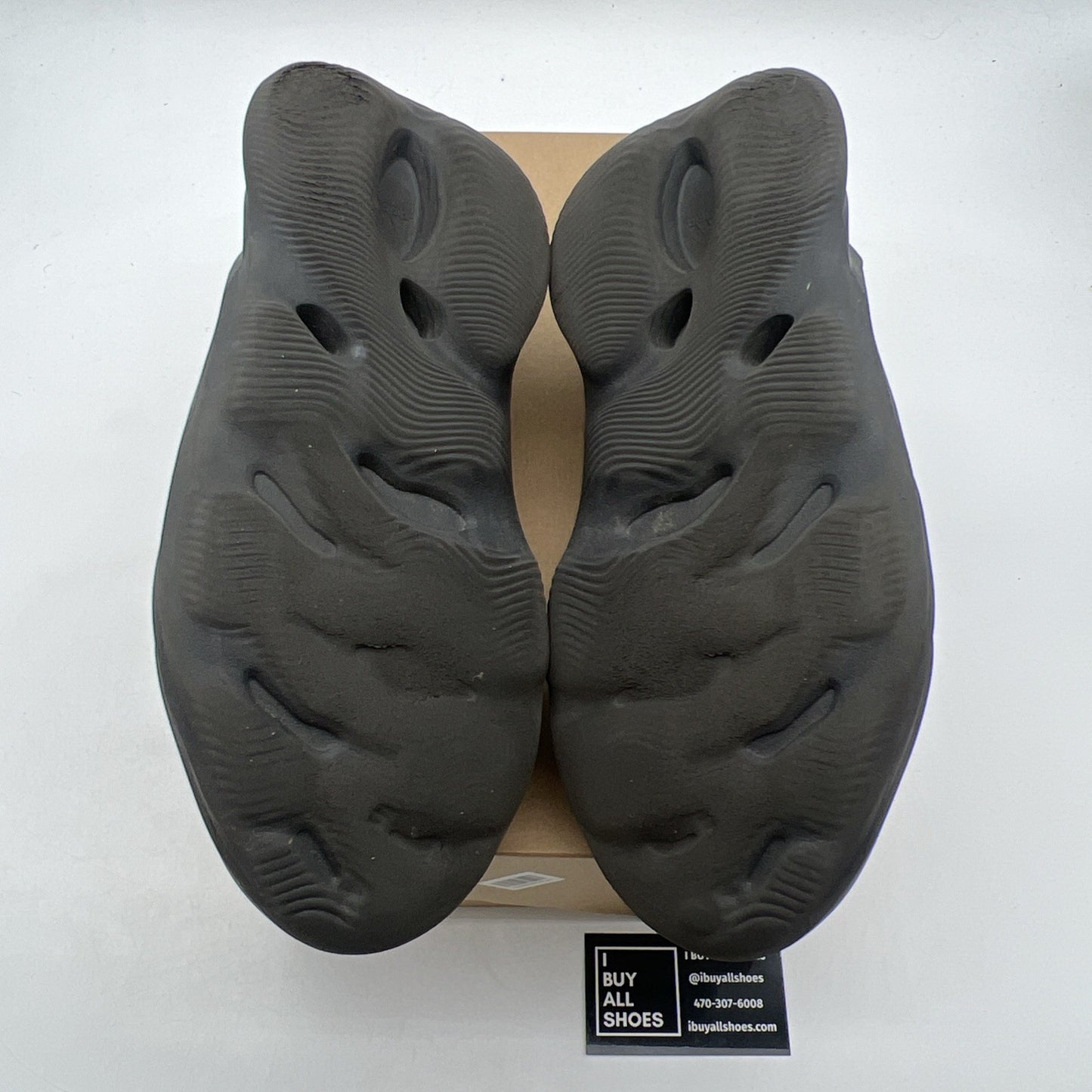 Size 11 - Adidas Foam RNNR Onyx (HP8739)