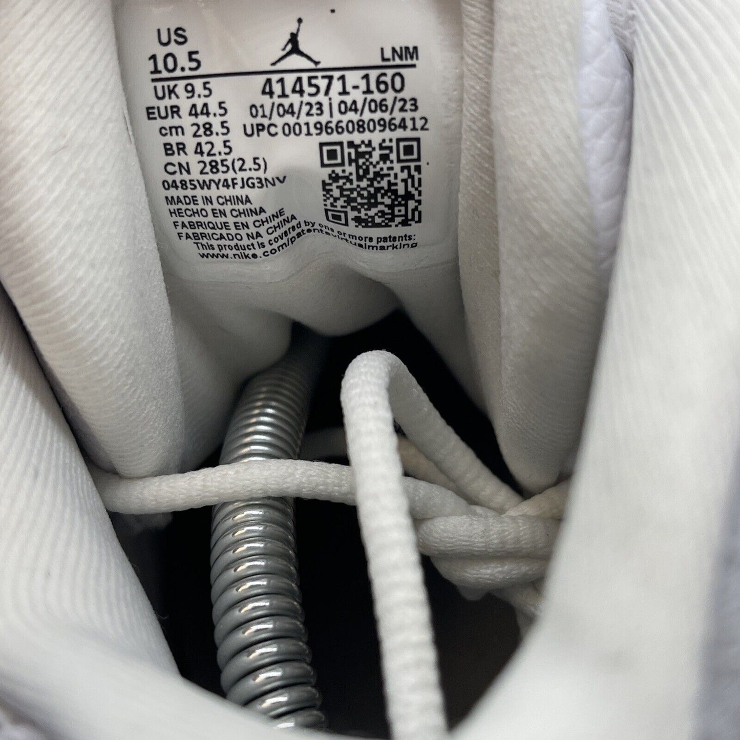 Size 10.5 - Air Jordan 13 Retro White Wolf Grey Suede Leather (414571-160)