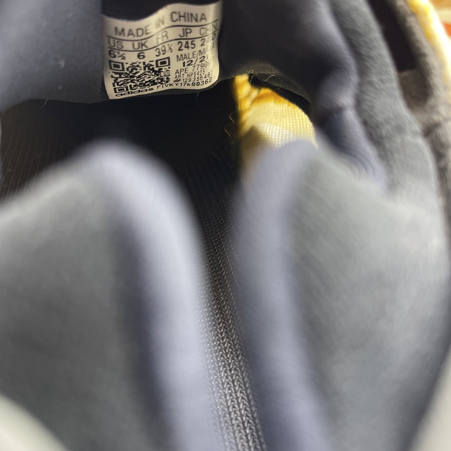 Size 6.5 - adidas Yeezy 700 V3 Mono Safflower Yellow Black Suede (HP5425)