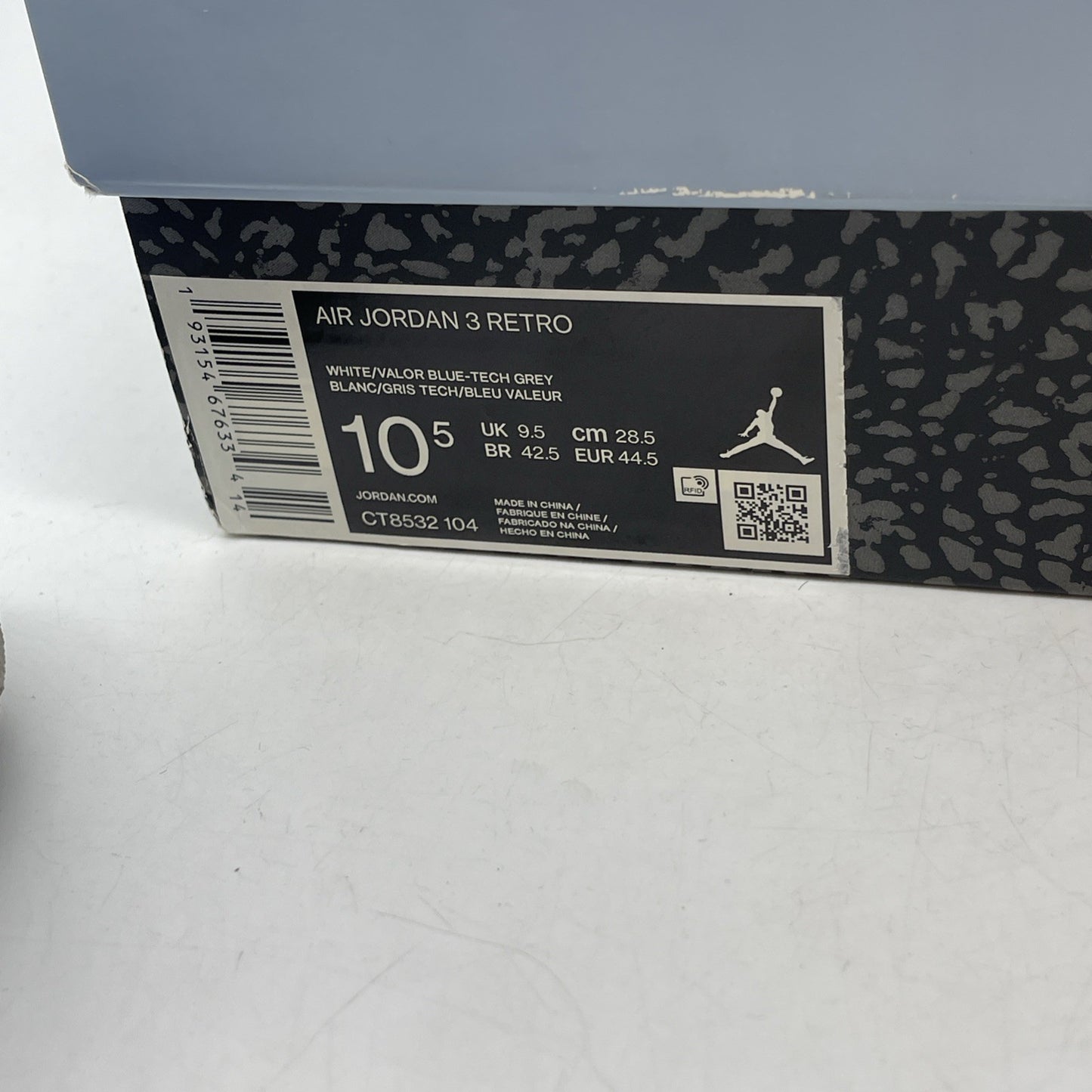 Size 10.5 - Air Jordan 3 Retro Mid UNC (CT8532-104)