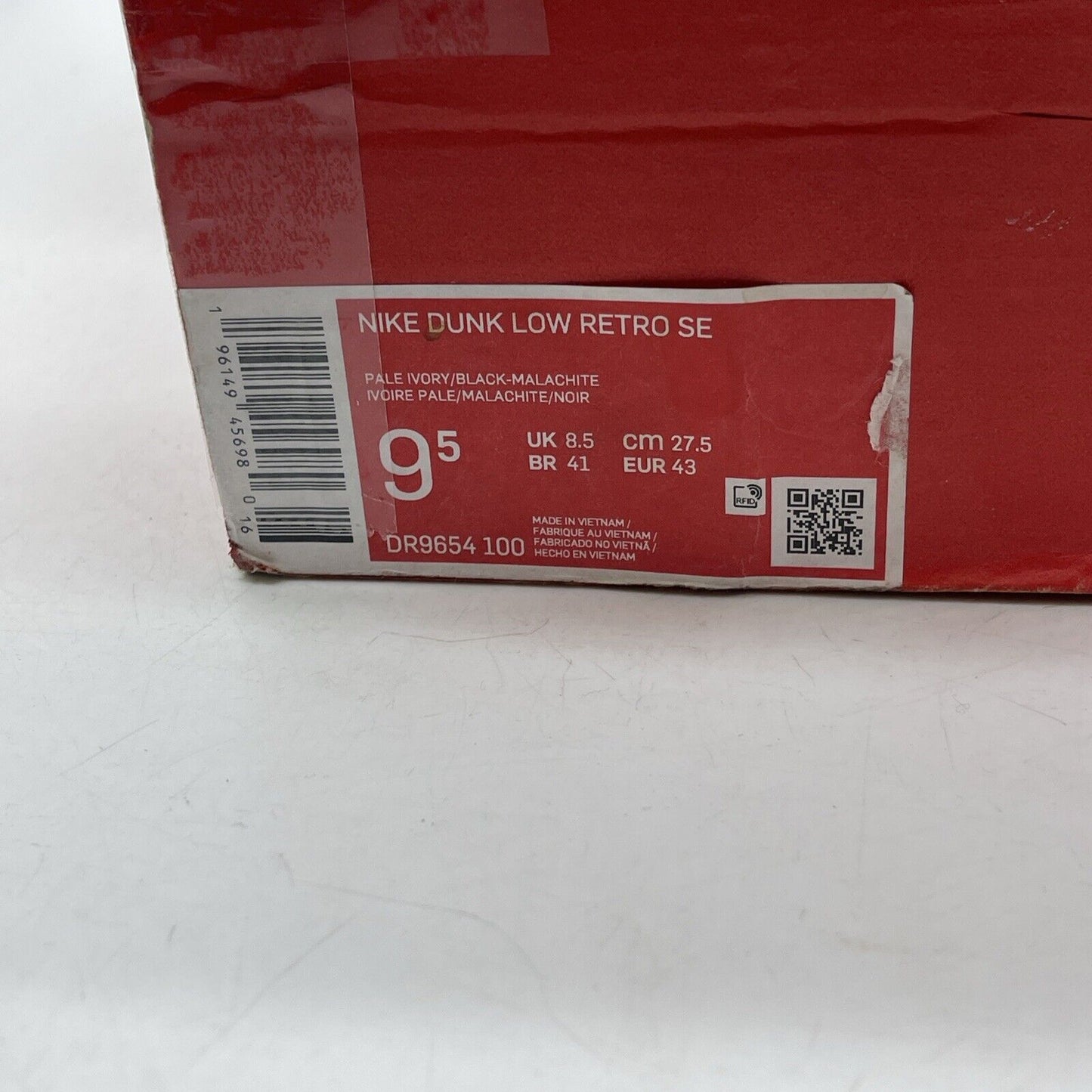 Size 9.5 - Nike Dunk Low SE Lottery Pack Malachite Green White Black (DR9654-100