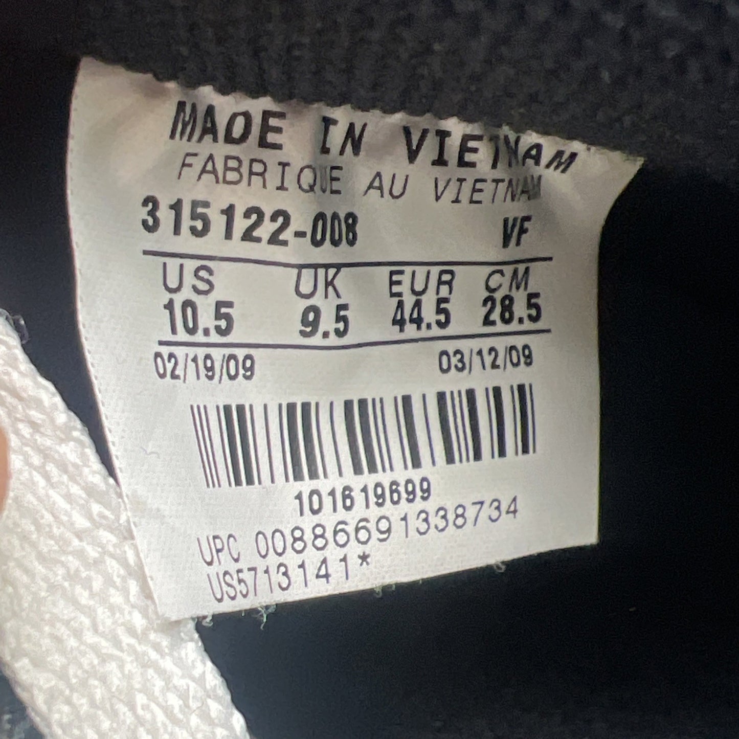 Size 10.5 - Nike Air Force 1 '07 Metallic Silver (315122-008)