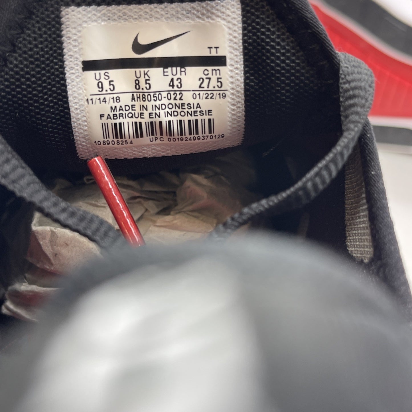Size 9.5 - Nike Air Max 270 Bred Black Red White Suede (AH8050-022)