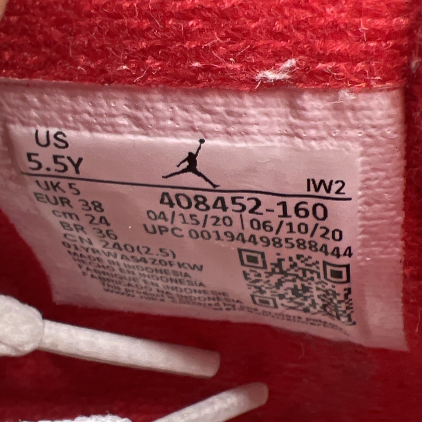Size 5.5Y - Air Jordan 4 Retro Fire Red 2020 (408452-160)