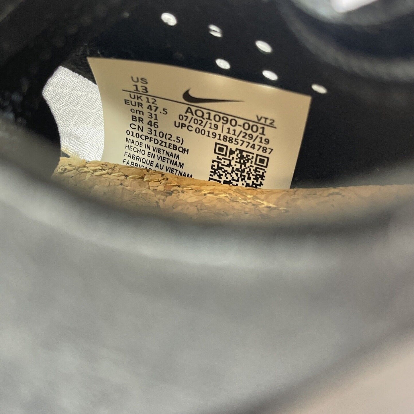 Size 13 - Nike React Element 87 Anthracite Black White Suede Leather (AQ1090-001