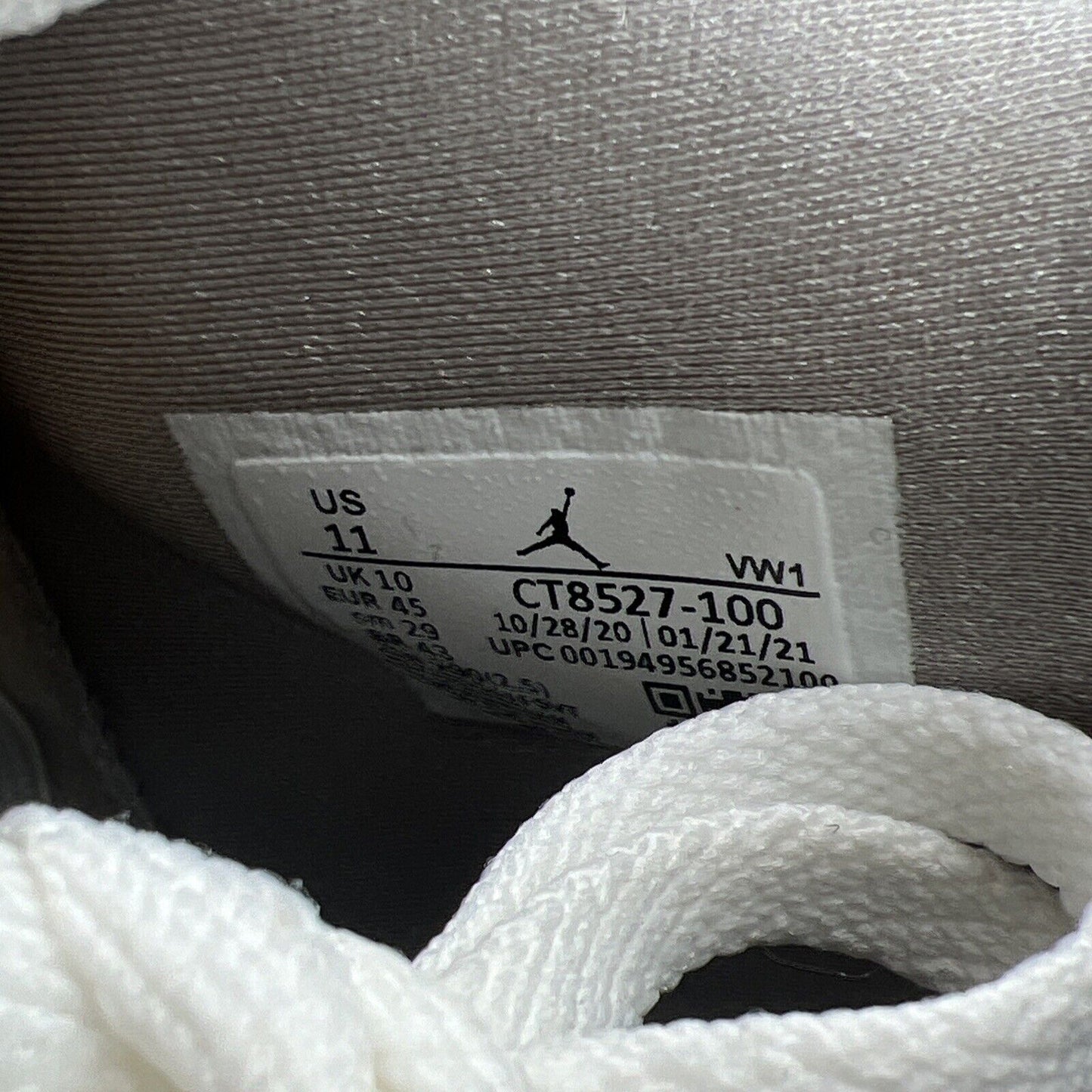 Size 11 - Air Jordan 4 Retro Mid White Oreo (CT8527-100)